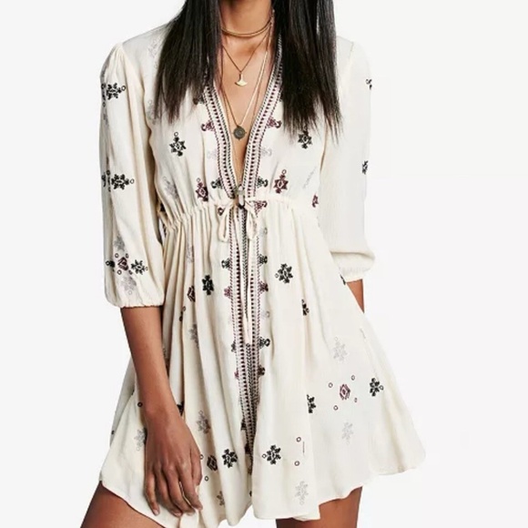 Free People Stargazer Embroidered Peasant Mini Dress. Sz M India - Picture 1 of 16